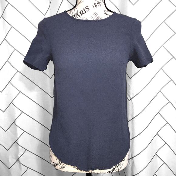 H&M SMALL/4 Round Hem Crew Neck Keyhole Back Short Sleeve Crepe Top Blouse Shirt - Picture 8 of 8